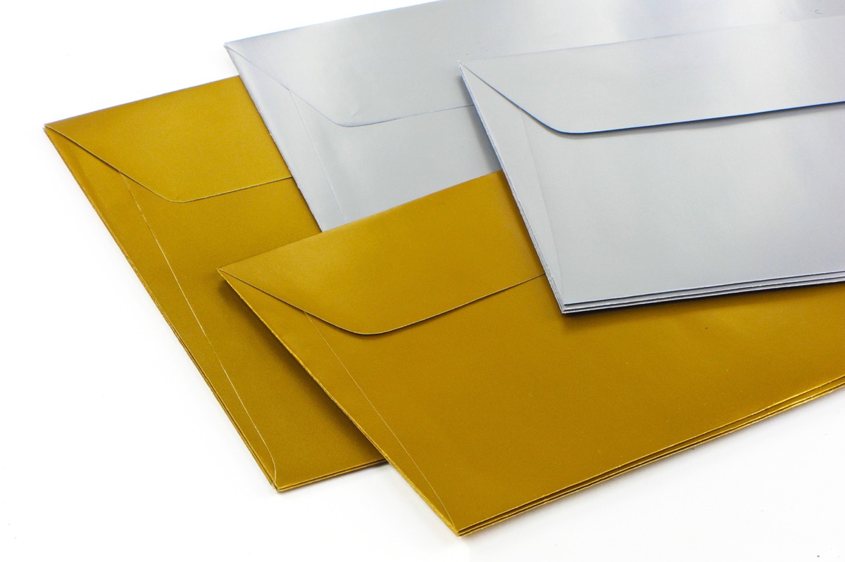 Kirjekuori Metallica Gold 160x160mm 140g Avattava ja suljettava