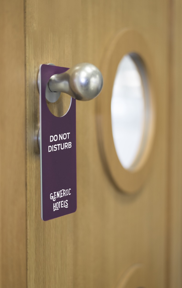 Ovenripustin hotelli kuva siivous please clean