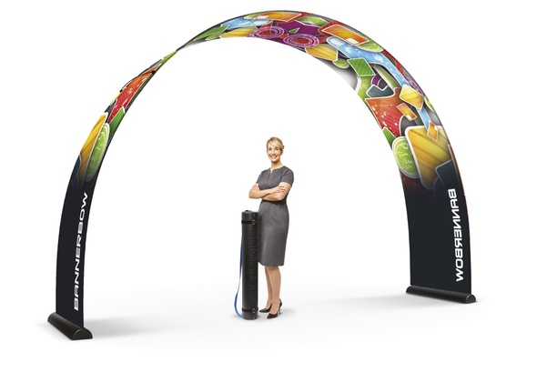 Mainoskaaru kuva bannerbow messu