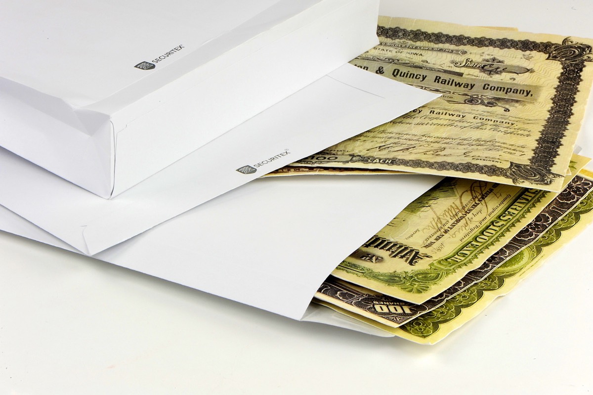 Laajennettu kirjekuori Securitex valkoinen B4 130g Avattava ja suljettava